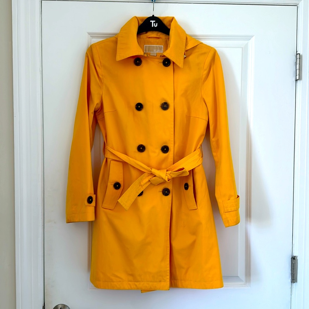 Michael Kors raincoat size M